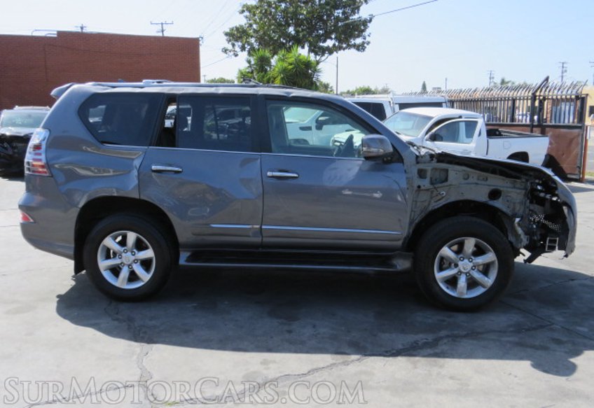 2015 Lexus GX 460 - Image 9