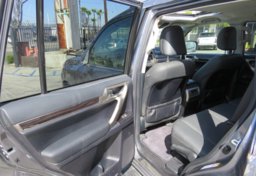 2015 Lexus GX 460 - Image 22