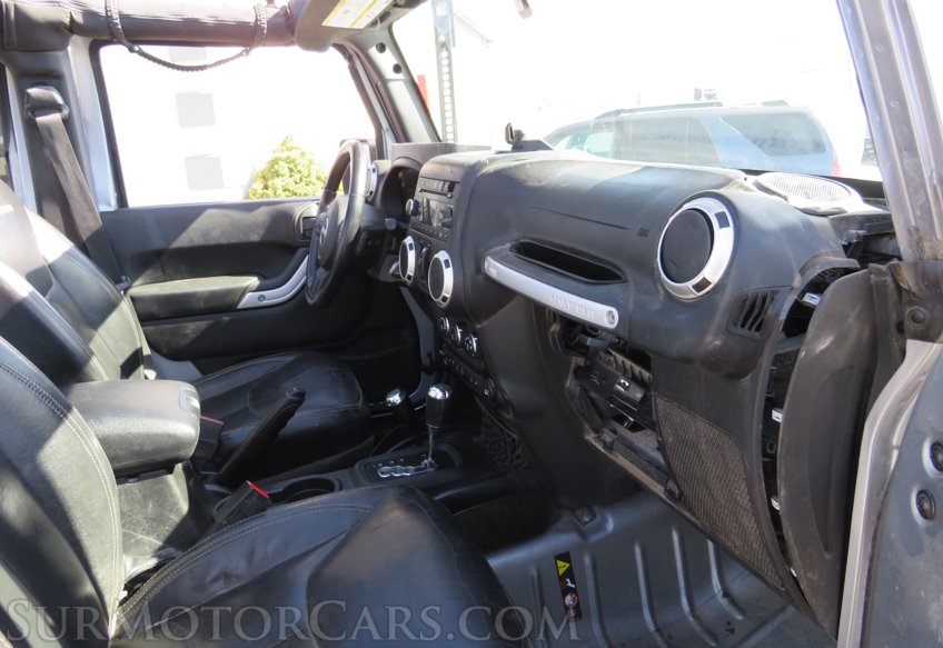 2016 Jeep Wrangler Unlimited - Image 19