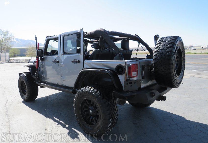 2016 Jeep Wrangler Unlimited - Image 7
