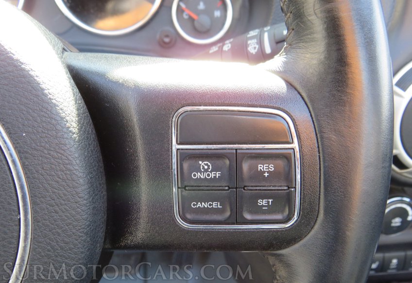 2016 Jeep Wrangler Unlimited - Image 32