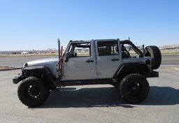 2016 Jeep Wrangler Unlimited - Image 9