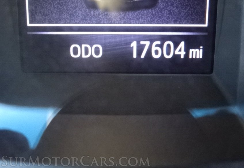 2020 Toyota Tacoma 4WD - Image 33