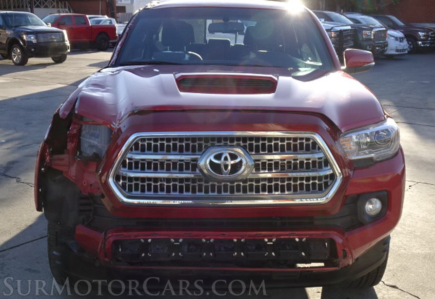 2020 Toyota Tacoma 4WD - Image 15