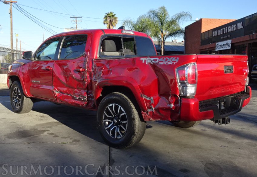 2020 Toyota Tacoma 4WD - Image 8