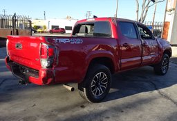 2020 Toyota Tacoma 4WD - Image 7