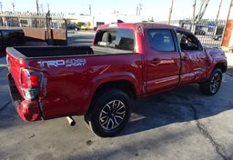 2020 Toyota Tacoma 4WD - Image 9