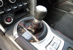 2020 Subaru BRZ - Image 31