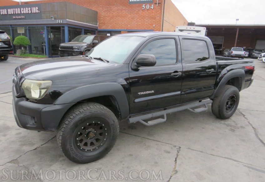 2013 Toyota Tacoma - Image 2