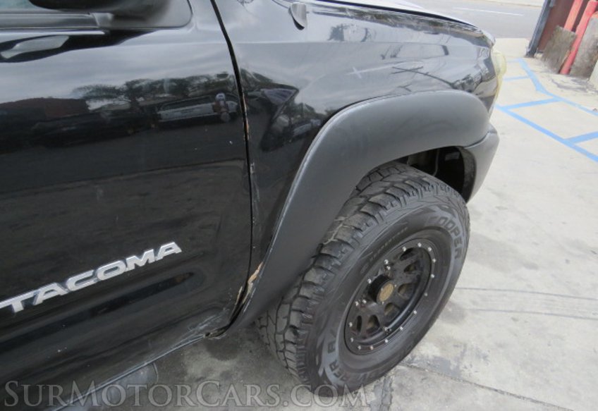 2013 Toyota Tacoma - Image 17