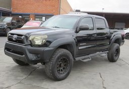 2013 Toyota Tacoma - Image 4