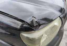 2013 Toyota Tacoma - Image 16