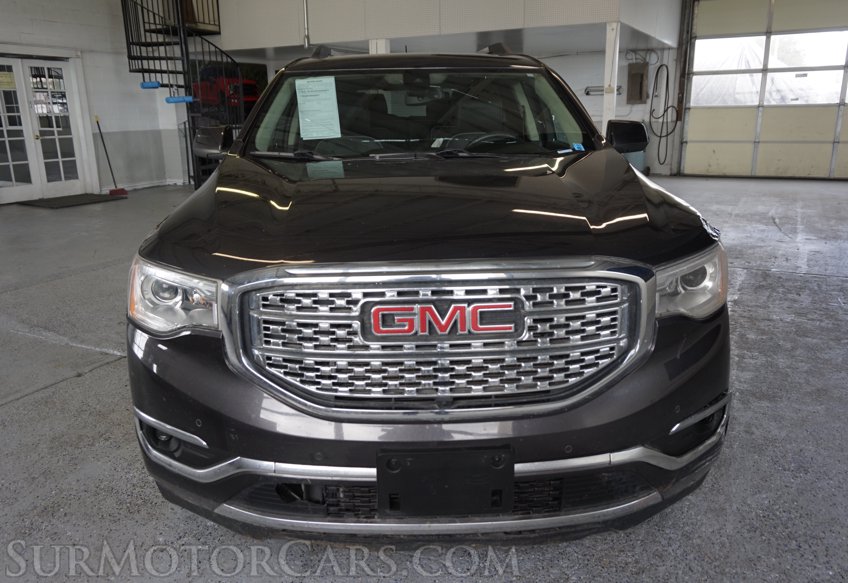 2017 GMC Acadia - Image 12
