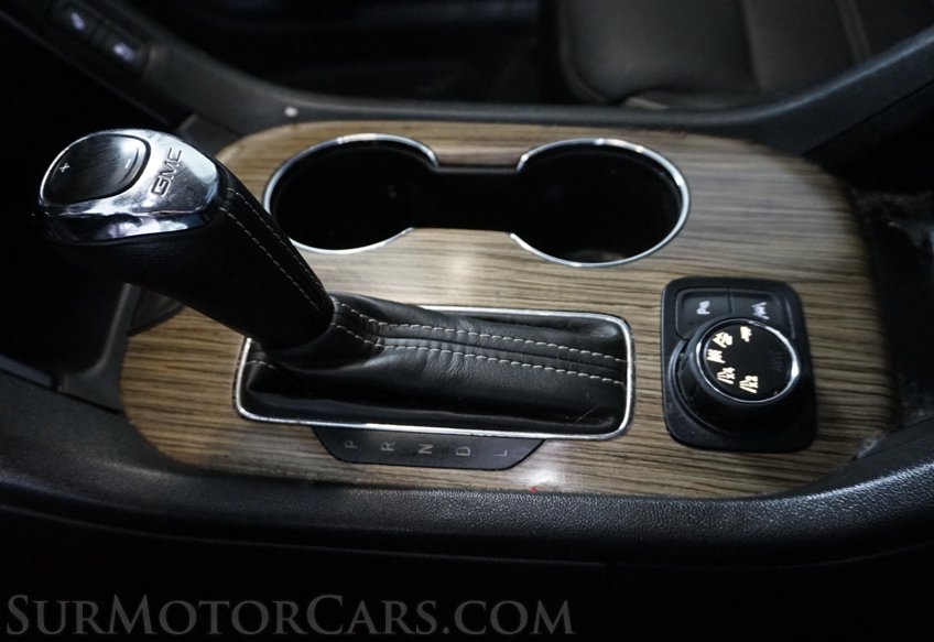 2017 GMC Acadia - Image 50