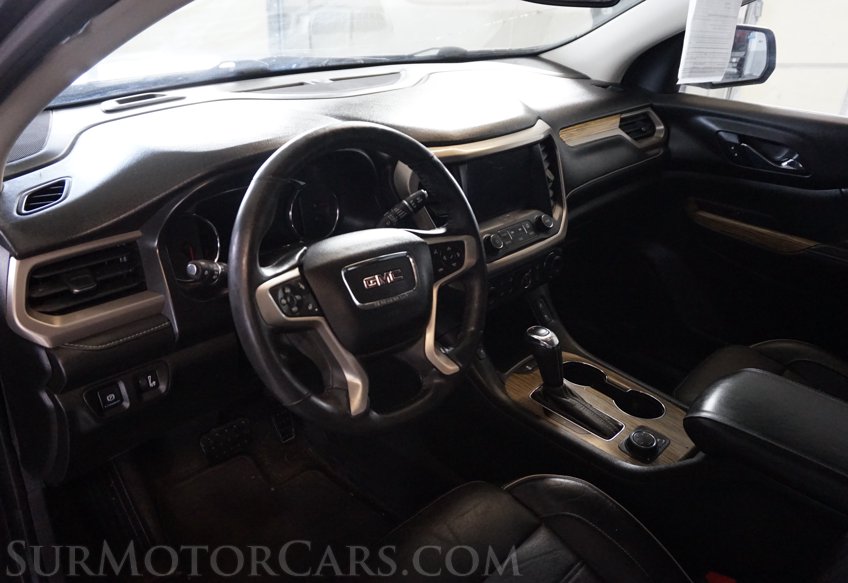 2017 GMC Acadia - Image 30