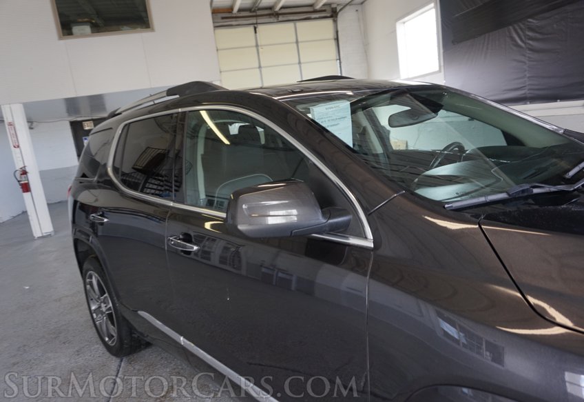 2017 GMC Acadia - Image 14