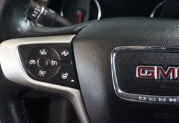 2017 GMC Acadia - Image 41