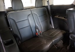 2017 GMC Acadia - Image 37