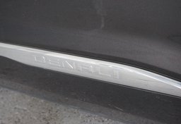 2017 GMC Acadia - Image 23