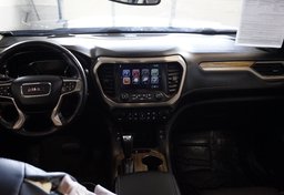 2017 GMC Acadia - Image 28