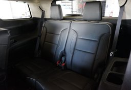 2017 GMC Acadia - Image 35