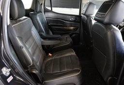 2017 GMC Acadia - Image 31