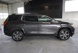 2017 GMC Acadia - Image 10
