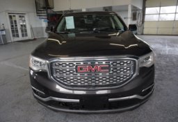 2017 GMC Acadia - Image 11