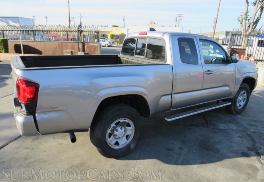 2020 Toyota Tacoma 4WD - Image 8