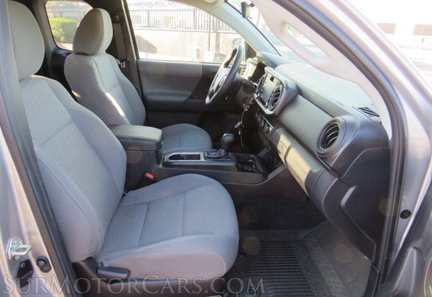 2020 Toyota Tacoma 4WD - Image 25