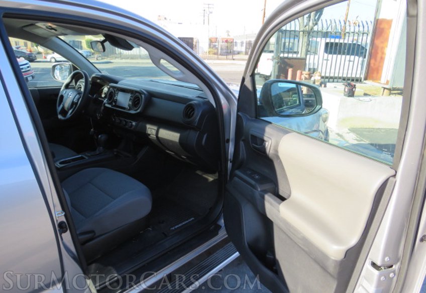 2020 Toyota Tacoma 4WD - Image 19