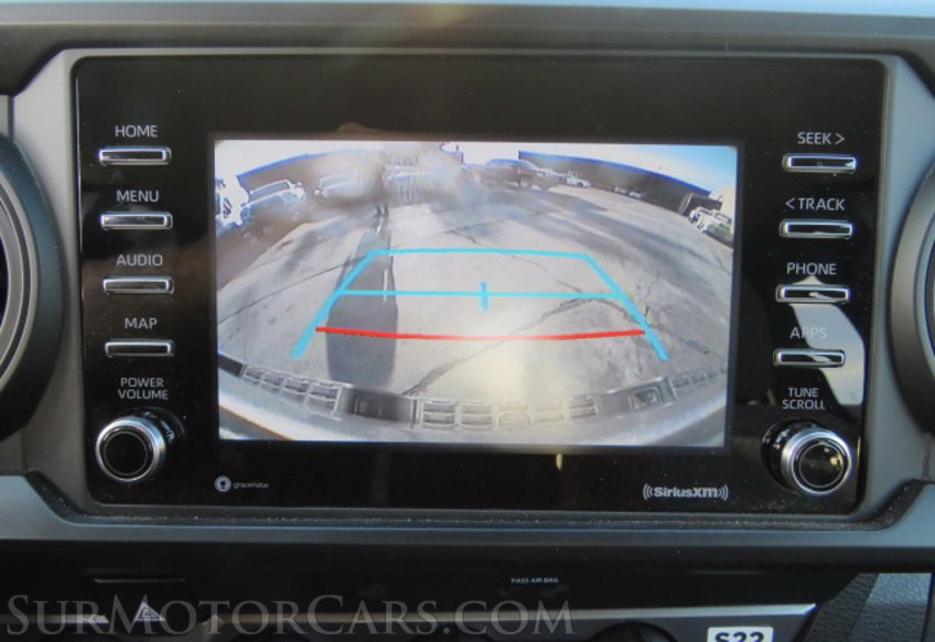 2020 Toyota Tacoma 4WD - Image 29