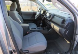 2020 Toyota Tacoma 4WD - Image 23