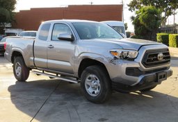2020 Toyota Tacoma 4WD - Image 4