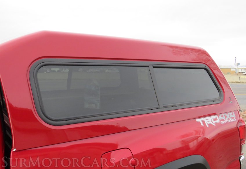 2019 Toyota Tacoma 4WD - Image 19