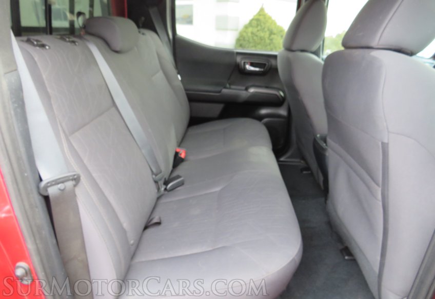 2019 Toyota Tacoma 4WD - Image 32