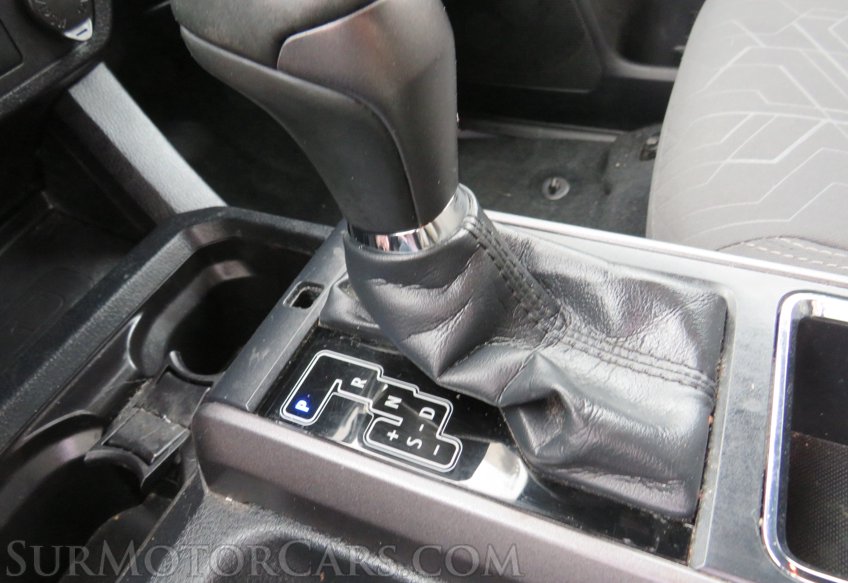 2019 Toyota Tacoma 4WD - Image 44