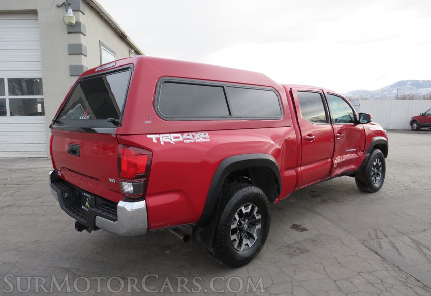 2019 Toyota Tacoma 4WD - Image 8