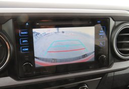 2019 Toyota Tacoma 4WD - Image 43