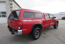 2019 Toyota Tacoma 4WD - Image 8