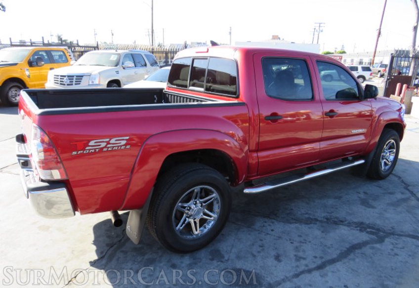 2014 Toyota Tacoma - Image 9