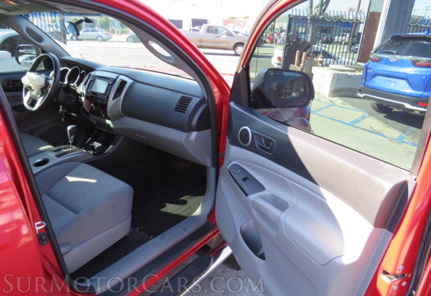 2014 Toyota Tacoma - Image 23