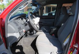 2014 Toyota Tacoma - Image 27