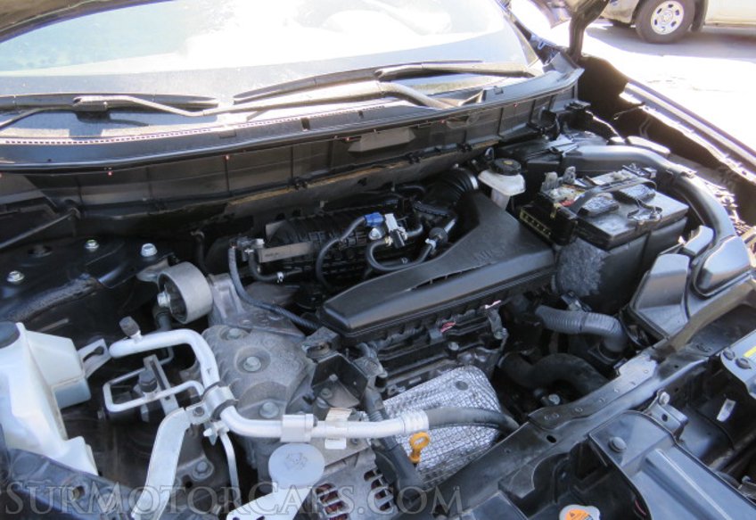 2018 Nissan Rogue - Image 35