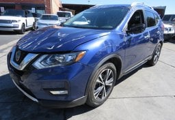 2018 Nissan Rogue - Image 3
