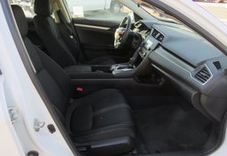 2020 Honda Civic Sedan - Image 17