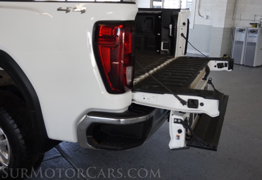 2023 GMC Sierra 2500HD - Image 24