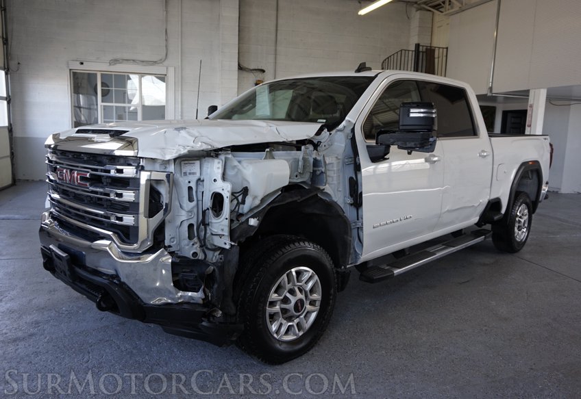 2023 GMC Sierra 2500HD - Image 2