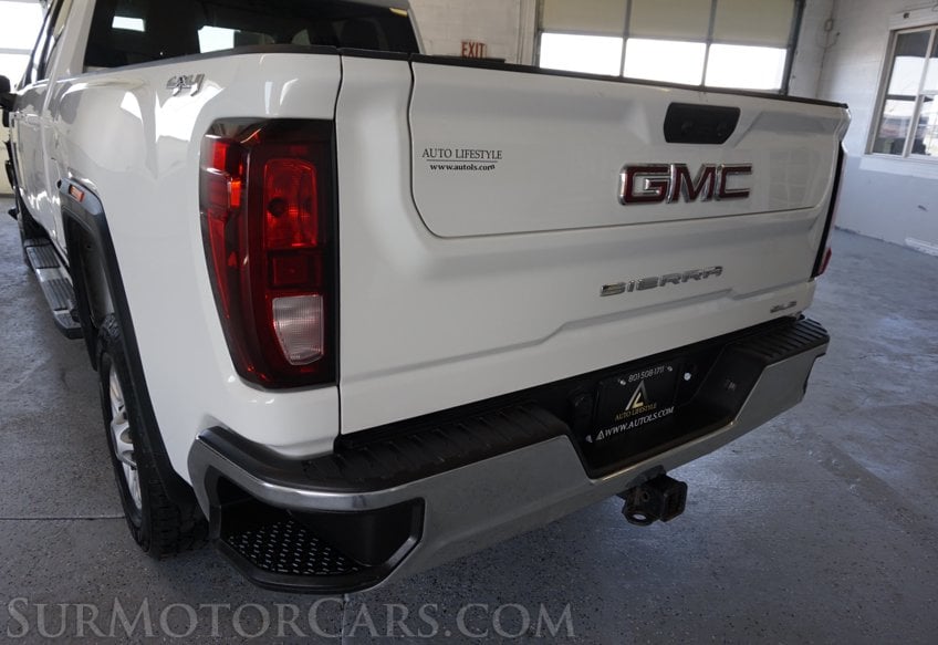 2023 GMC Sierra 2500HD - Image 16