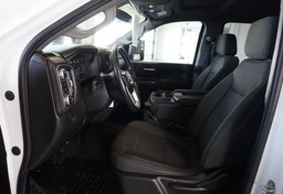 2023 GMC Sierra 2500HD - Image 31